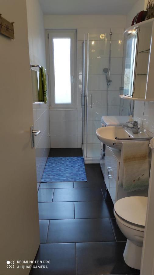 Schoene Und Gemuetliche Wohnung BRE Esterno foto