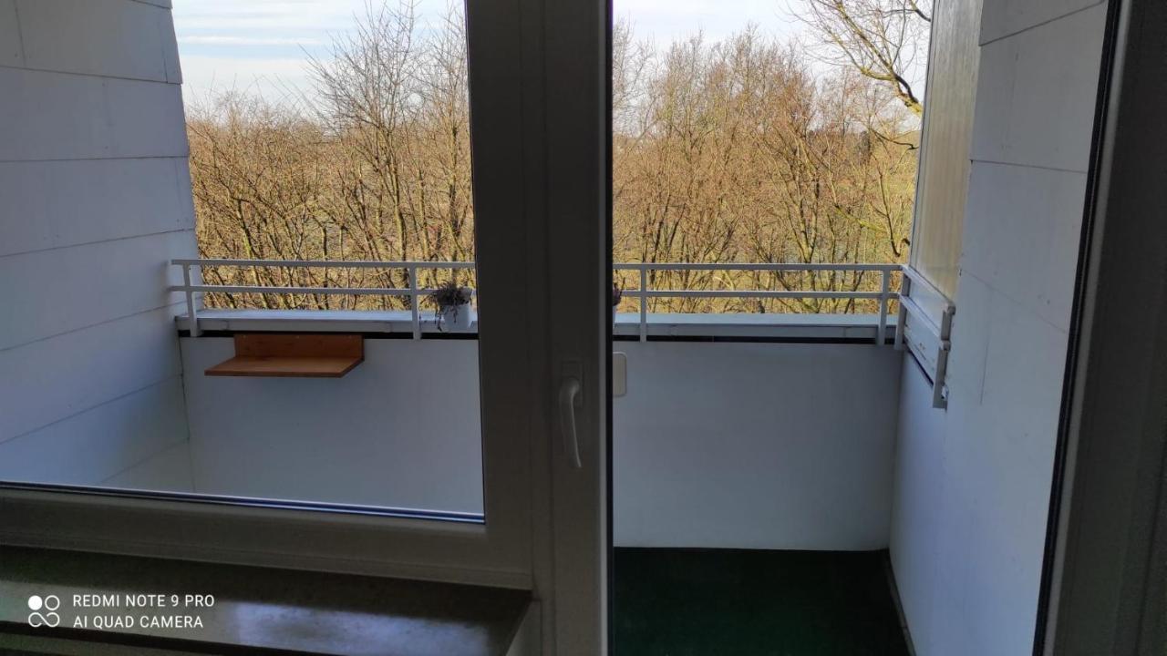 Schoene Und Gemuetliche Wohnung BRE Esterno foto