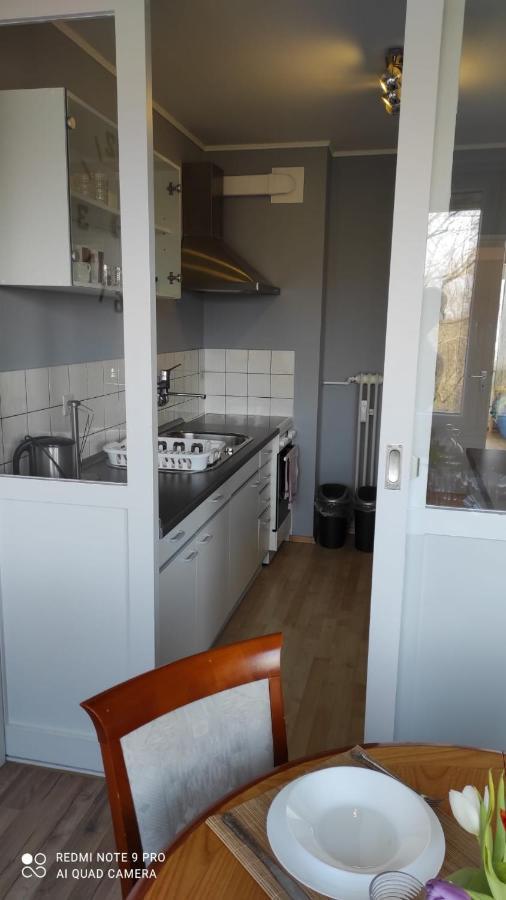 Schoene Und Gemuetliche Wohnung BRE Esterno foto